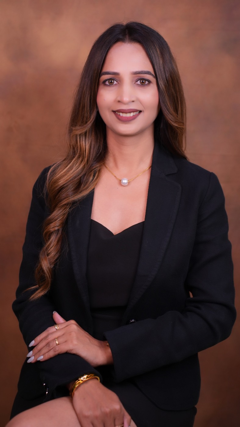 Anita Shinde, Professional Makeup Artist